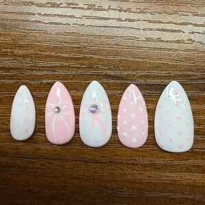 Pink and White Polka Dot Nail Set